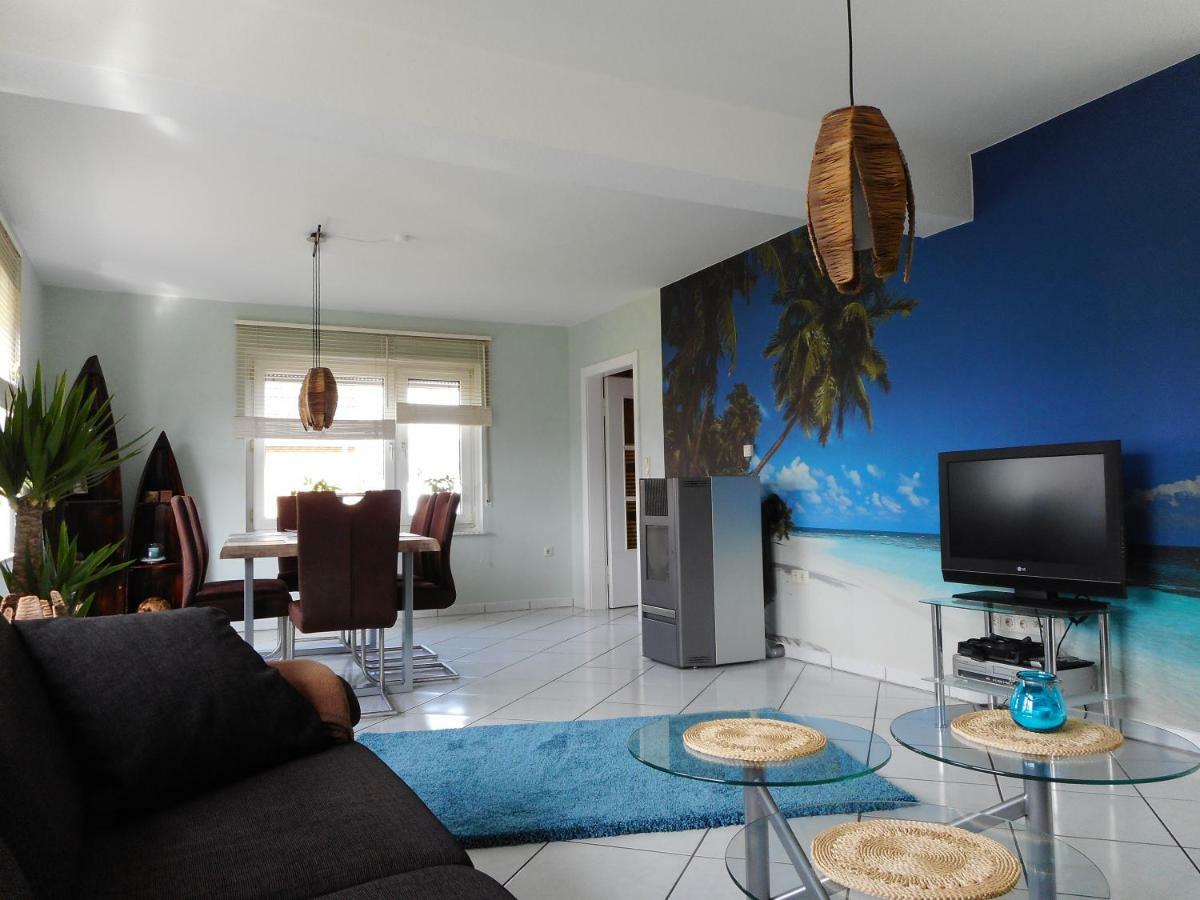 Modernes Ferienhaus Der Besonderen Art Mit Garten レーネ エクステリア 写真